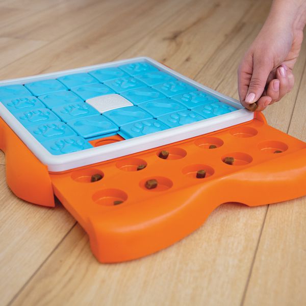 Hondenpuzzels_Nina-Ottosson-honden-denkspel-denkspellen-hond Hondenpuzzels Nina Ottosson - honden denkspel - denkspellen hond – hondenpuzzel