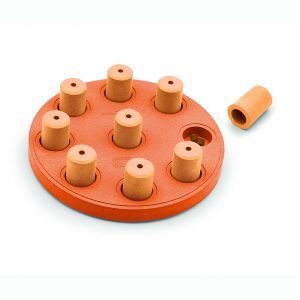 mentale spellen hond. Stoere denkspellen hond. Nina Ottosson hondenspeelgoed zorgt voor mentale uitdaging. Honden denkspel. Hondenpuzzels