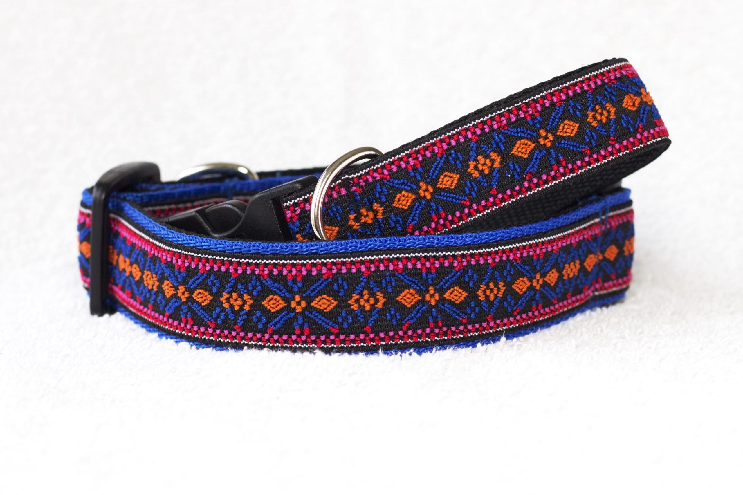 hondenhalsband kleurtjes - halsbanden – honden halsband - hondenhalsbanden - halsband hond